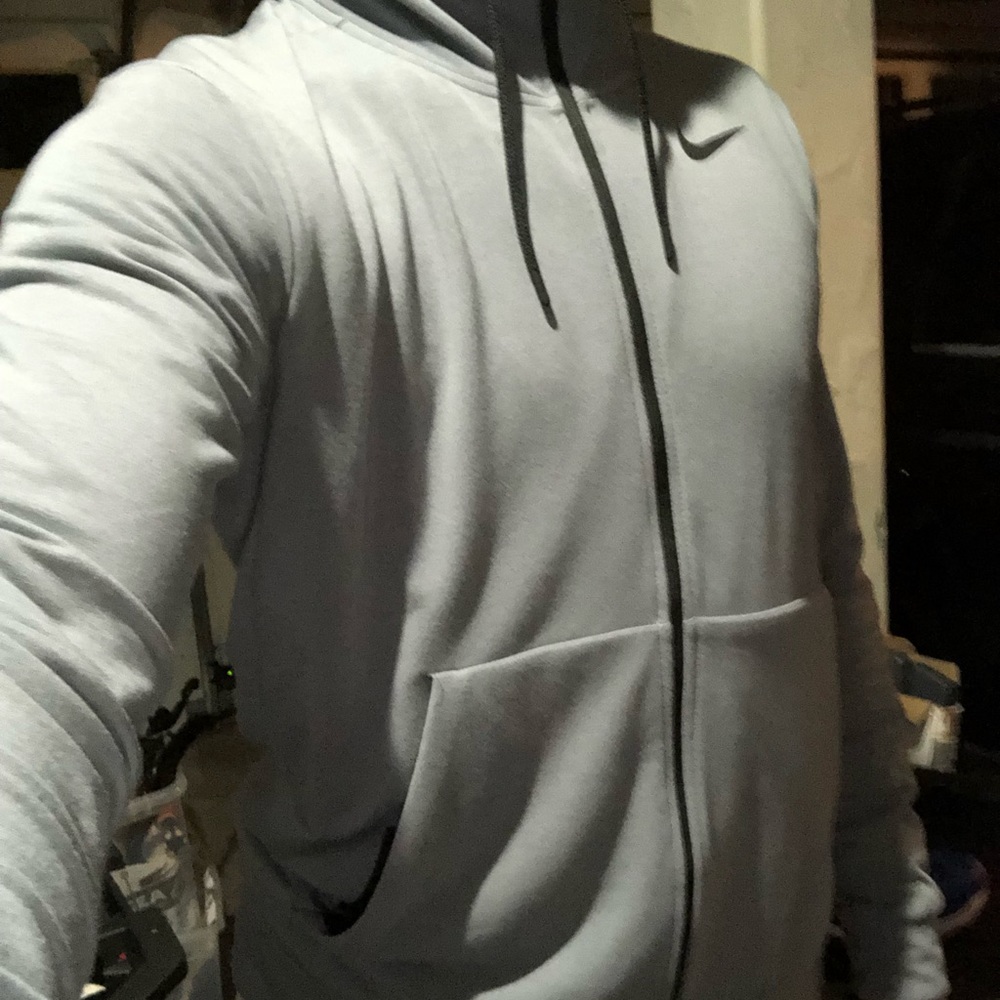 Adidas Dry fit large jacket silver grey